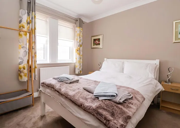 8 Williamson Drive *