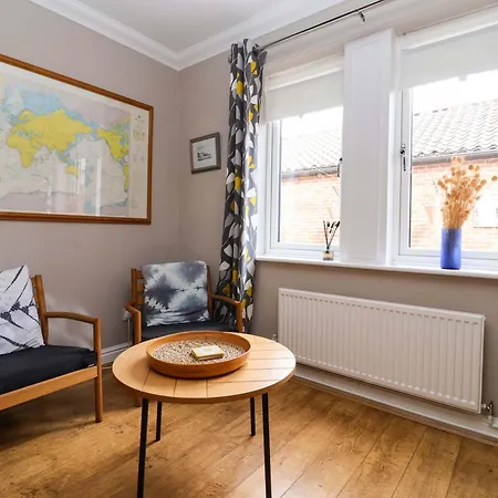 8 Williamson Drive *